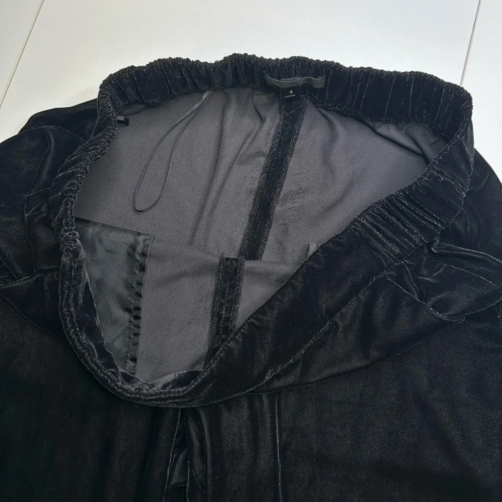 J. Crew Black Slim Elastic Waist Velvet Dress Pants Size 8 Pockets Career 33x26‎